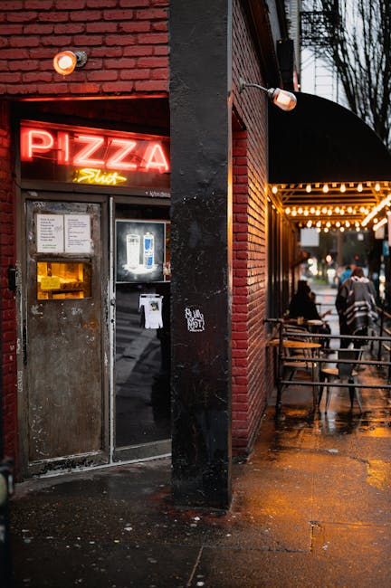 Restaurant, pizza — 2